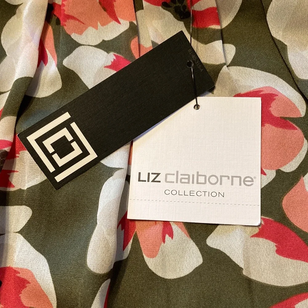 Womenโs Liz Claiborne Collection Sleeveless Blouse XL NWT Tuscan Olive M #50 - Picture 16 of 17